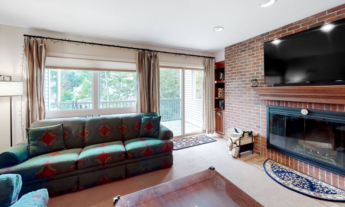 Ledgewood | Ludlow