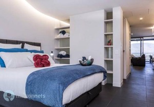 1 Bedroom Apt With Parking Walk to ANU