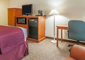 2-Star Hotel ∙ Quality Inn Downtown Convention Center Portland