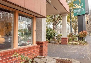 2-Star Hotel ∙ Quality Inn Downtown Convention Center Portland