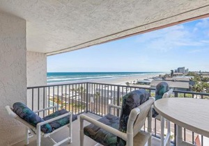 507- Ocean View 2 bedroom top floor