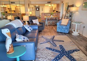 517 - Direct Oceanfront Beautiful 3 Bedroom Sleeps 10