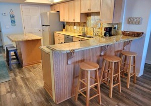 517 - Direct Oceanfront Beautiful 3 Bedroom Sleeps 10