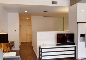 Bright, Calm Contemporary Loft - Prime Pearl Loc.: restaurants, boutiques & more