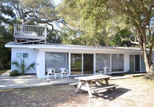 COTTAGE BY THE SEA - Unit A by Jekyll Realty