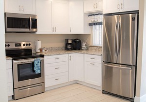 Cute 2/2!Direct Oceanfront Complex on the No Drive Beach in NSB!