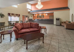 Days Inn & Suites by Wyndham of Morris