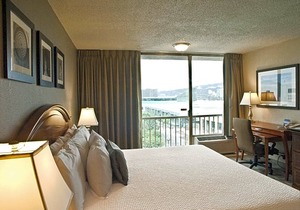 Inn At The Convention Center
