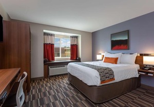 Microtel Inn & Suites by Wyndham Niagara Falls
