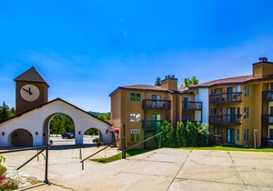 Newly renovated ski-in/out slope side condo