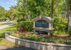 St. Simons Island Village Area With Many Amenities. Pool, Tennis, Fitness Center and More