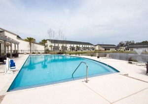 Three-bedroom luxury near all the island has to offer!