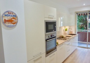 Tranquil, elegant living in Beaulieu sur Mer with car space and air conditioning