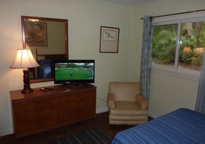 VERY NICE COTTAGE by Jekyll Realty