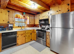 Ghia Farm Road | Ludlow