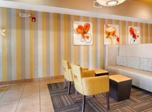 Auburndale Inn | Auburndale