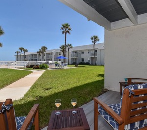 Colony Beach Club 