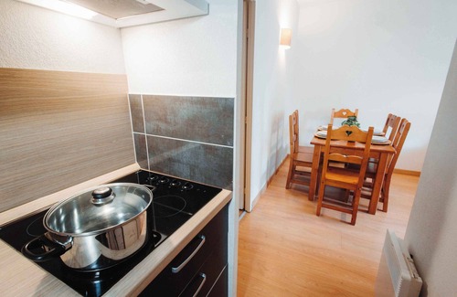 Ax-les-Thermes Condo | À deux pas du centre | T2 + cabine avec AC