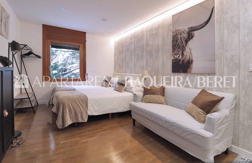 Baqueira Apartment | Àneu - Edificio Bonaigua