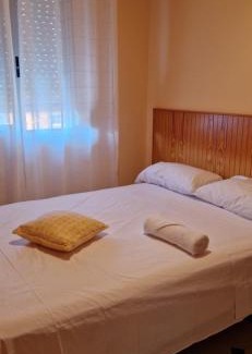 Higueruelas Apartment | Ático en el casco histórico con increibles vistas de montaña