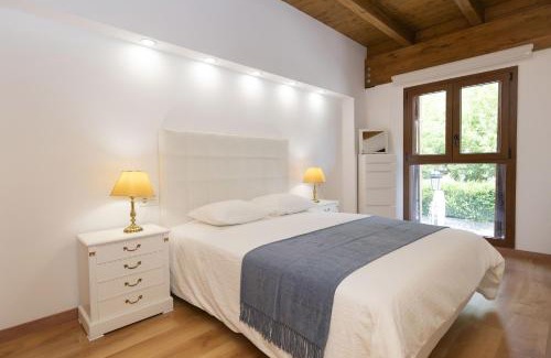 Panticosa Apartment | Ático Mendia by BeValle