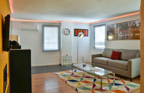 Brive-la-Gaillarde Apartment | Échoppe Briviste - 1 Chambre