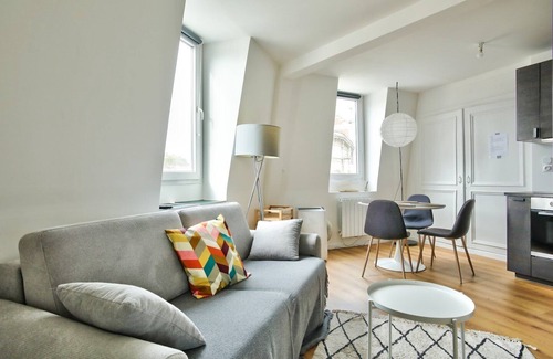 Vauban - Wazemmes Apartment | Élégant Studio à Coté de L'église Saint-michel