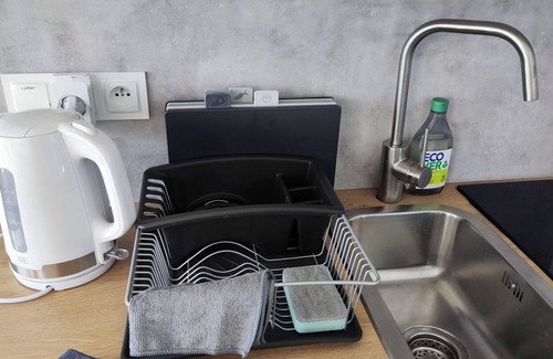 Knieper Nord Boat Rental | ÖKO Budget Houseboat Retreat Morgenrot