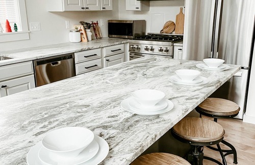 Eidelweiss Village House | ʕ ᴥ ʔ Mountain views, minutes to beaches, family friendly, close to N Conway.