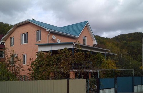 Agoy House | ЛИЛИЯ
