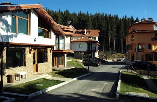 Pamporovo Ski Chalet | Ски вили в Forest Glade - Резервирайте тук и спаси много лева лева.