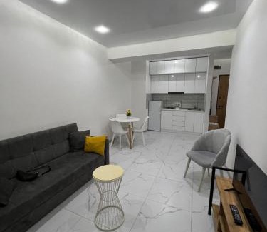 Saburtalo Apartment | Уютный дом