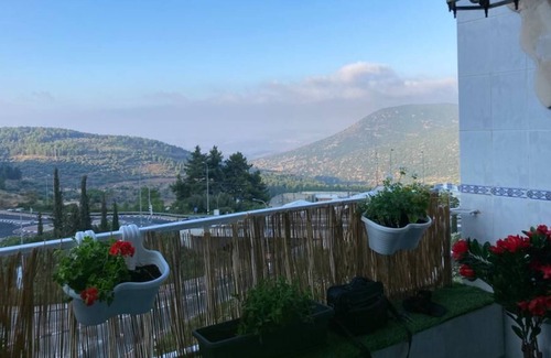 Safed Apartment | סוויטה נוף בהרים 🏔🏤