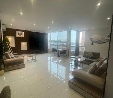 Ash Shati Apartment | شقة بنظام فيلا مستقلة apartment with villa system