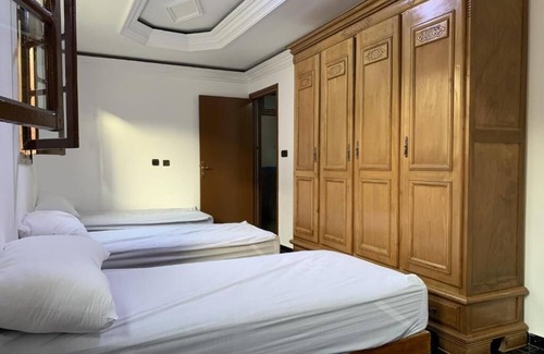 Beni Ansar Apartment | غرفة مفوشة مشتركة One-Bedroom Apartment