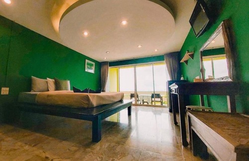 Koh Lan Bed & Breakfast | ทะเลล้านดาว รีสอร์ท