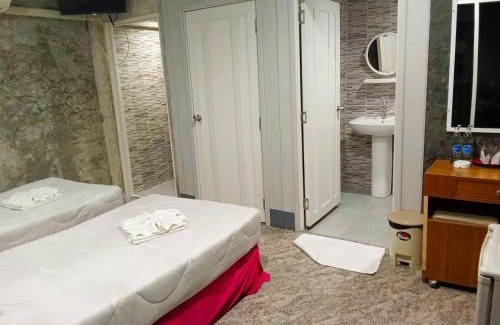 Ranong Hotel | ลูกจ่าปองโฮม Lukjapong Home
