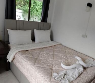 Nong Chaeng Apartment | เกาะสมุย