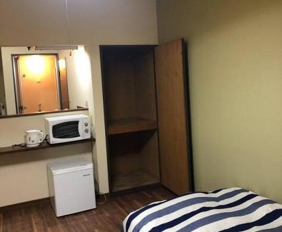 Chuo Ward Apartment | アルピエa102号室 敷地内無料駐車場Wi-Fi付き