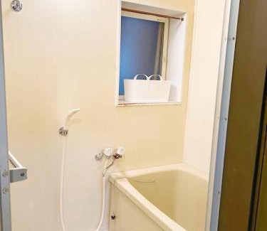 Chuo Ward Apartment | アルピエh 108号室WiFi使えます