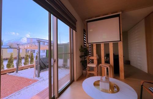 Fujikawaguchiko House | ヴィラ山間堂Premier Garden Villa BBQ Bonfire Fuji view Annovillas Sankando