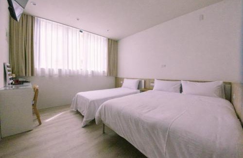 Anping House | 住安平4-7人包棟民宿