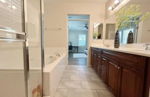 Portola Springs Apartment | 尔湾温馨舒适民宿