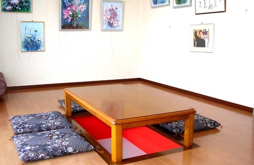 Toyama House | 民泊コスモス