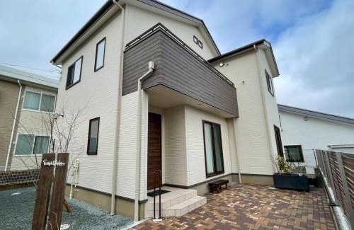 Nagawa House | 河口湖駅徒歩10分 ベルショッピングセンター徒歩10分 大型4ldk屋根裏付き 全室空調