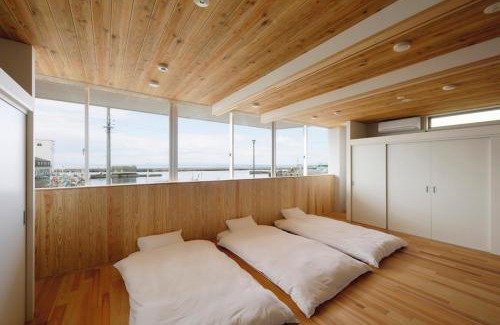 Uozu House | 渚泊魚津丸