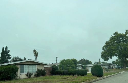 Walnut Valley House | 温馨的小木屋Charming bungalow with AC and WiFi in fabulous West Covina