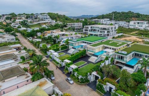 Nong Prue Apartment | 芭堤雅最豪华的别墅十卧室十二卫生间