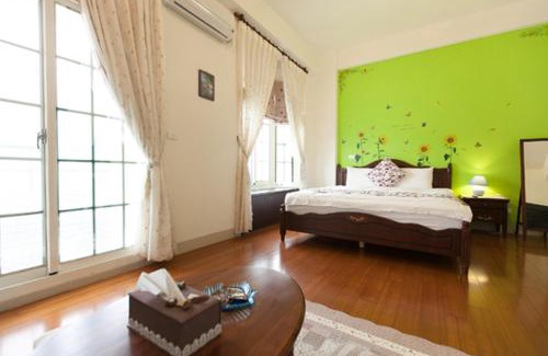 Hualien City Centre House | 花蓮包棟-湘聚民宿-唱歌-電動麻將-露天烤肉-包棟才享有以上設施-免費停車-少人包棟請聯絡我們
