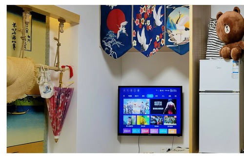 Huaihai Road Commercial Area Apartment | 近常熟路地铁站300米｜静安寺商圈